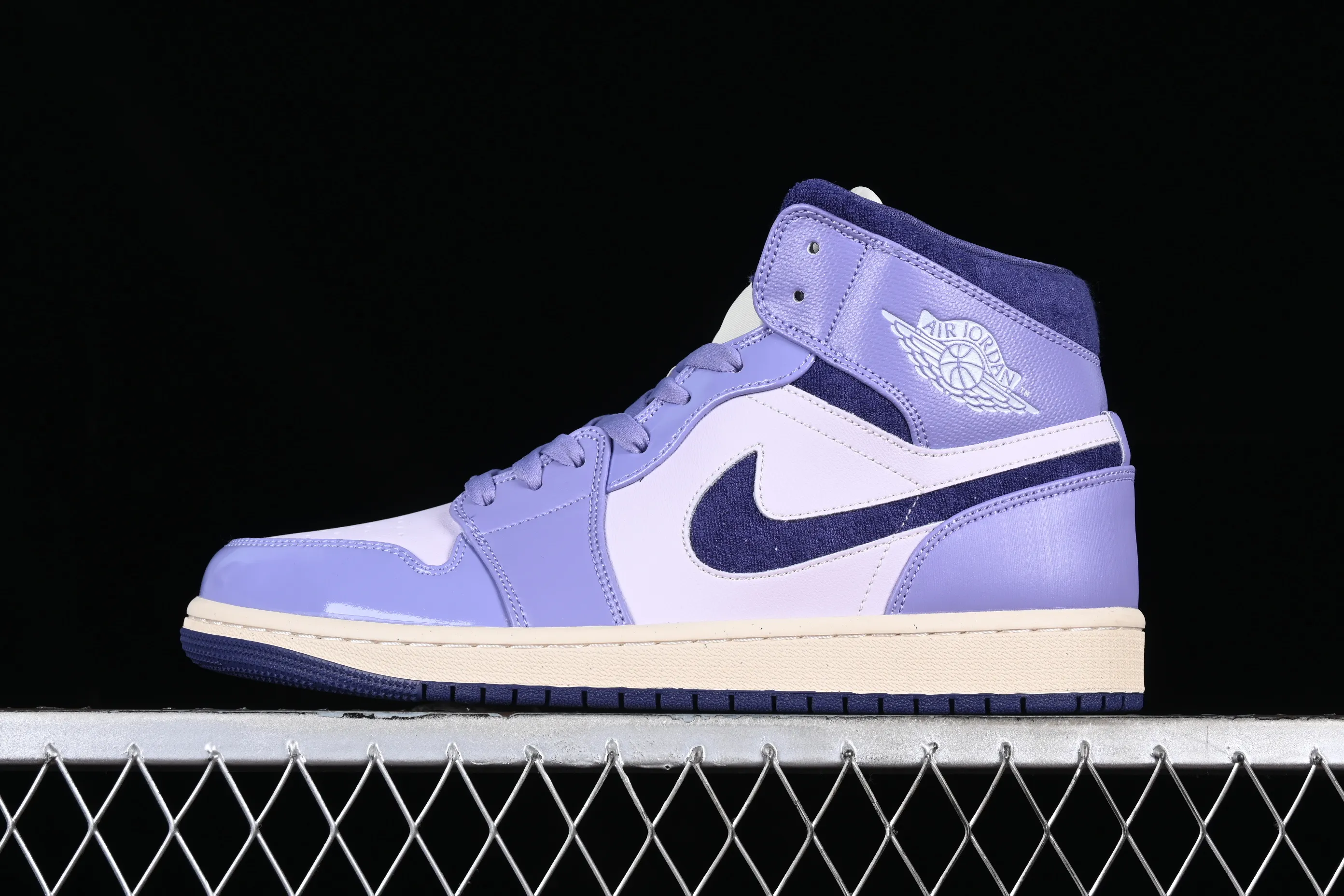 All categories Air Jordan Jordan series basketball shoes Air Jordan 1 Mid Air Jordan 1 Mid "Sky Purple" AJ1 Joe 1 various purple Chinese casual sneakers DZ3745-500